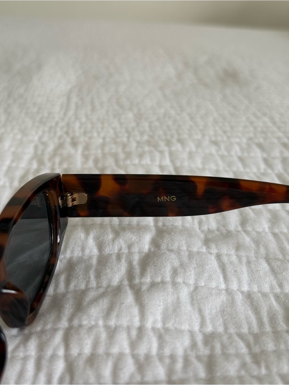 Mango Tortoise Rectangular Sunglasses - Picture 5 of 6